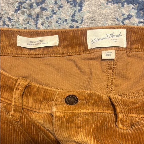 Universal Thread Rust Corduroy Pants | Ankle Bootcut | Size 10/30R - Picture 4 of 4